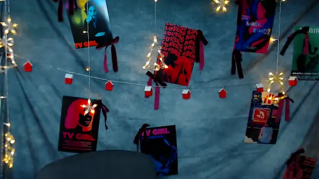 MademoiselleCl online show from 12-22-25, 07:25