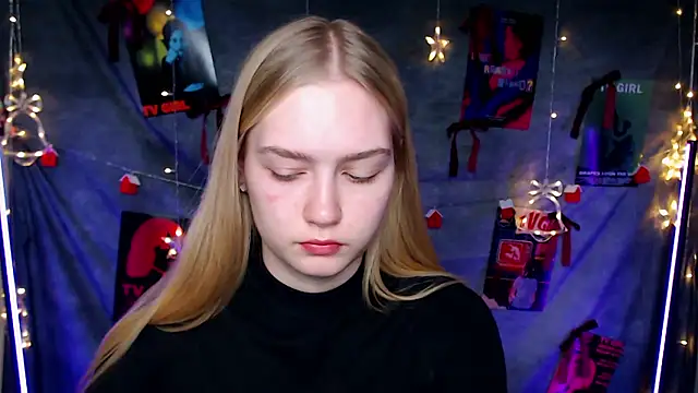 MademoiselleCl online show from 01-12-26, 07:09