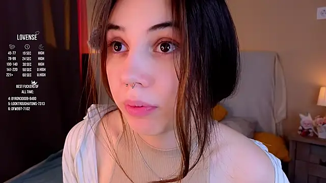 Snapshot of GillianDowdey chatting on 09-12-25, 02:55 GillianDowdey online show from 09-12-25, 02:55