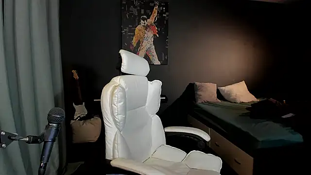 Milena marshmalows online show from 02-08-25, 02:36