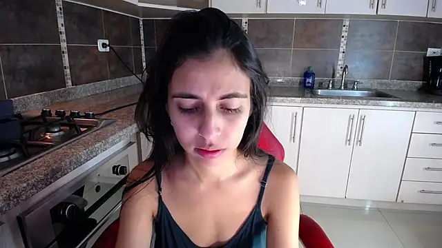 anna alvarez online show from 12-19-25, 12:29