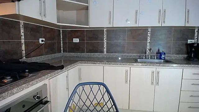 anna alvarez online show from 02-09-26, 12:25