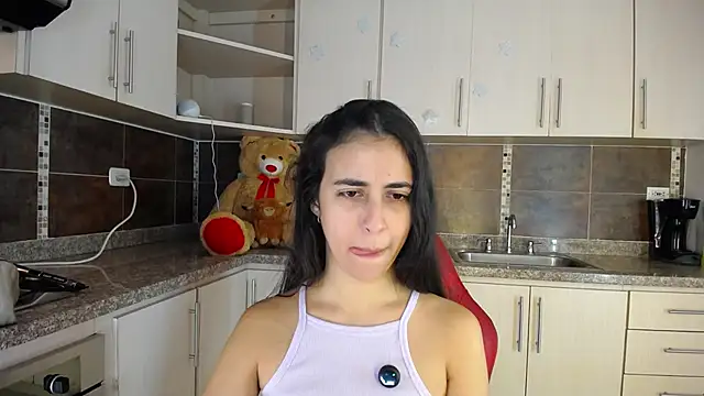 Snapshot of anna_alvarez chatting on 07-10-26, 11:43 anna alvarez online show from 07-10-26, 11:43