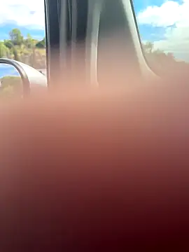 lavidadebry   online show from 09-10-25, 02:38