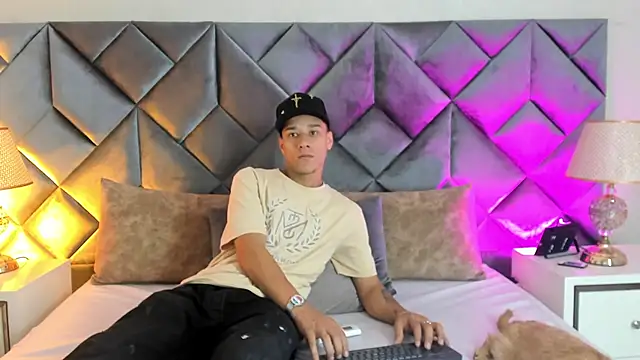 Buda and Cataleya  online show from 02-23-26, 01:44