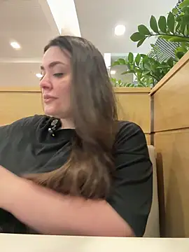 Sophie Eaton online show from 11-04-25, 07:39