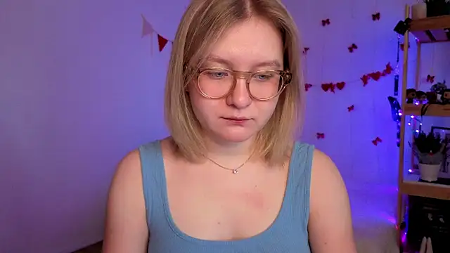 leazy peazy online show from 06-11-26, 05:48