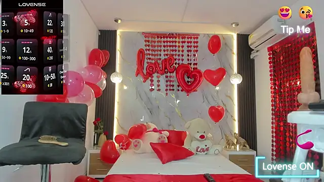 Snapshot of estephany_doll chatting on 02-14-25, 02:54 estephany doll online show from 02-14-25, 02:54