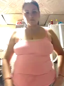 lupita 2023 online show from 11-21-25, 04:06