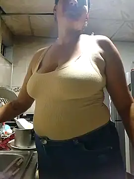 lupita 2023 online show from 01-22-25, 11:43