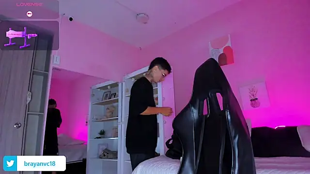 Ian Castillo  online show from 09-29-25, 11:16