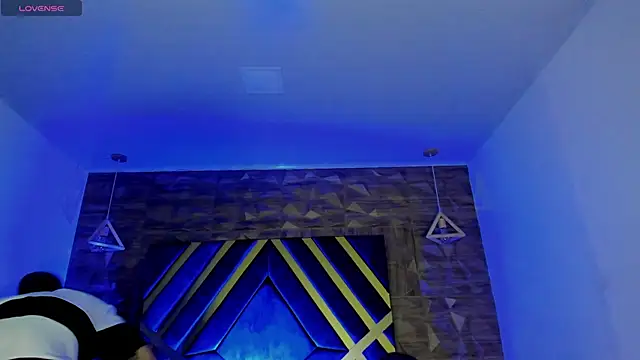 Ian Castillo  online show from 04-02-26, 11:17