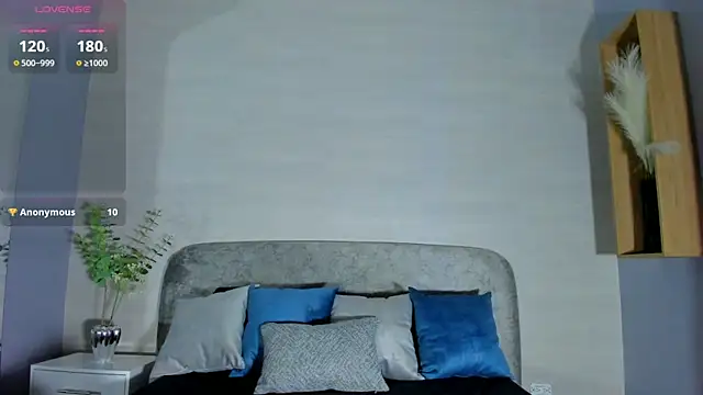 Snapshot of Ian_Castillo_ chatting on 06-25-26, 11:26 Ian Castillo online show from 06-25-26, 11:26