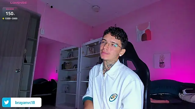 Ian Castillo  online show from 10-08-25, 11:12