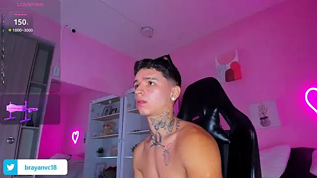 Ian Castillo  online show from 09-23-25, 11:17