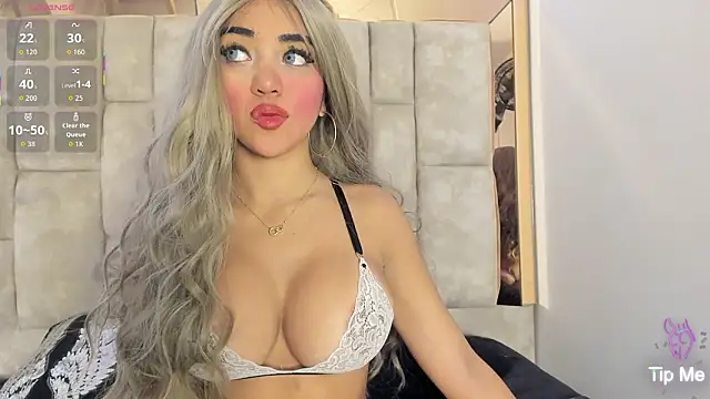 Oliviaa Evans online show from 03-23-26, 07:36