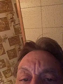 Snapshot of Tonybaloney1972 chatting on 01-03-25, 06:33 Tonybaloney1972 online show from 01-03-25, 06:33