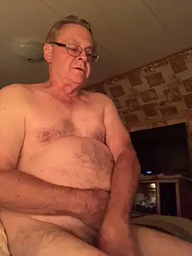 Snapshot of Tonybaloney1972 chatting on 09-27-25, 02:50 Tonybaloney1972 online show from 09-27-25, 02:50