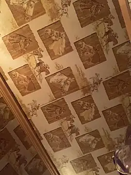 Snapshot of Tonybaloney1972 chatting on 01-31-25, 05:40 Tonybaloney1972 online show from 01-31-25, 05:40