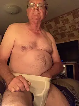 Snapshot of Tonybaloney1972 chatting on 10-08-25, 11:05 Tonybaloney1972 online show from 10-08-25, 11:05