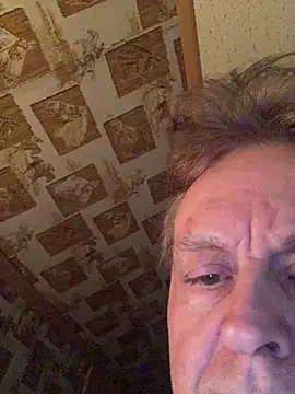 Tonybaloney1972 online show from 06-02-26, 01:22