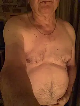 Snapshot of Tonybaloney1972 chatting on 01-14-25, 01:26 Tonybaloney1972 online show from 01-14-25, 01:26