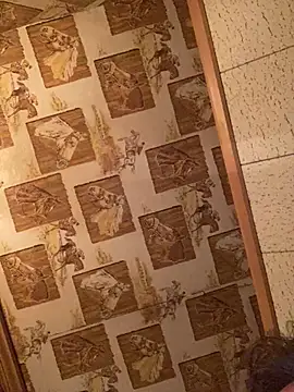 Snapshot of Tonybaloney1972 chatting on 12-20-24, 05:04 Tonybaloney1972 online show from 12-20-24, 05:04