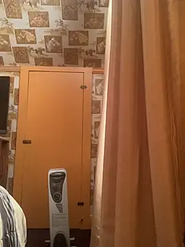 Snapshot of Tonybaloney1972 chatting on 03-02-25, 10:13 Tonybaloney1972 online show from 03-02-25, 10:13