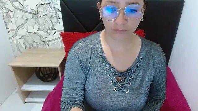 sarax ximena online show from 12-23-25, 05:40