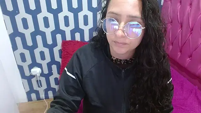 sarax ximena online show from 03-19-25, 01:21