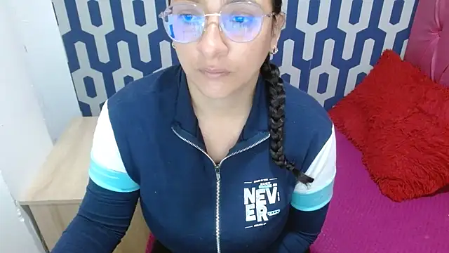 sarax ximena online show from 11-14-25, 10:30