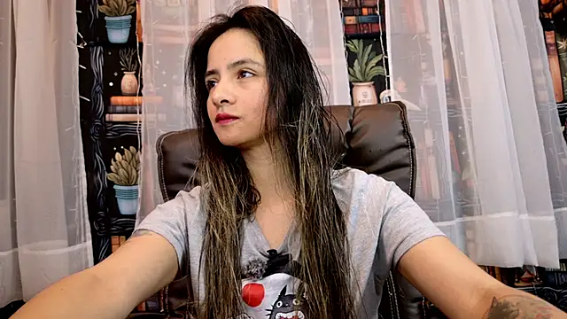 julietta   jackson online show from 05-16-26, 09:03