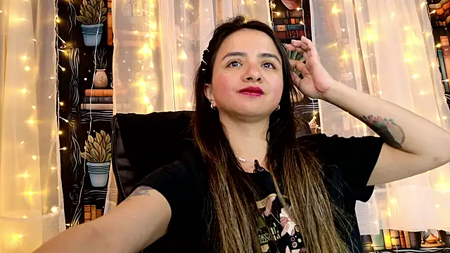 julietta   jackson online show from 06-11-26, 12:32