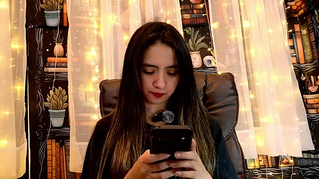 julietta   jackson online show from 05-27-26, 01:57