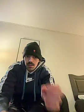 wolfwhite95 online show from 04-08-26, 02:18