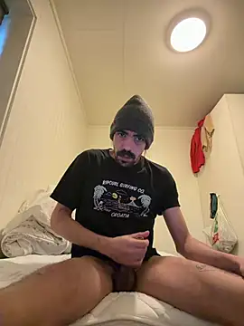 wolfwhite95 online show from 03-22-26, 01:45