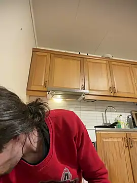 wolfwhite95 online show from 04-17-26, 10:45