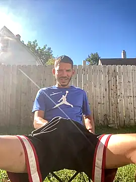 Snapshot of Chico_Bellaco chatting on 09-29-25, 02:23 Chico Bellaco online show from 09-29-25, 02:23