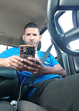 Snapshot of Chico_Bellaco chatting on 09-27-25, 03:40 Chico Bellaco online show from 09-27-25, 03:40