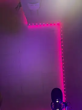 saint cat25 online show from 11-17-25, 08:02