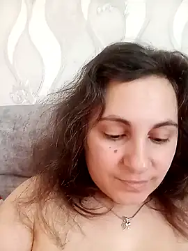 ShelaDiass online show from 02-08-26, 04:54