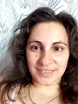 Snapshot of ShelaDiass chatting on 10-12-25, 04:36 ShelaDiass online show from 10-12-25, 04:36