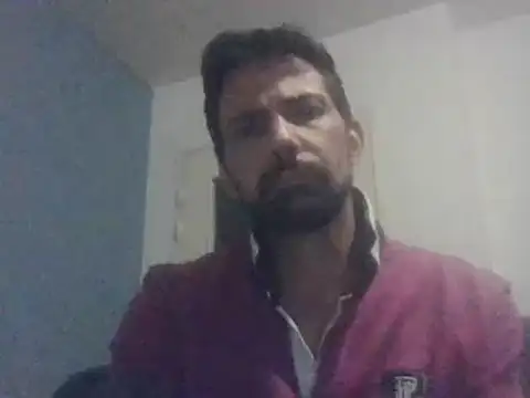 Snapshot of Romix2985 chatting on 12-10-24, 05:00 Romix2985 online show from 12-10-24, 05:00