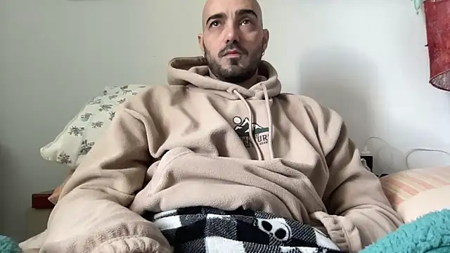 alessandromori91 online show from 02-24-26, 08:26