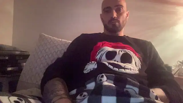 alessandromori91 online show from 02-18-26, 08:49