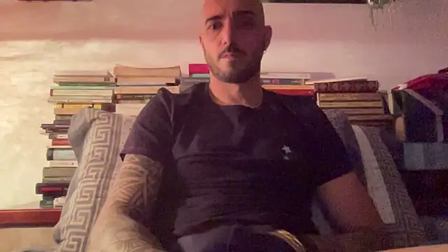 alessandromori91 online show from 05-18-26, 09:08