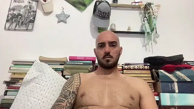 alessandromori91 online show from 05-27-26, 08:27