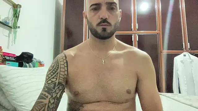 alessandromori91 online show from 06-15-26, 12:12