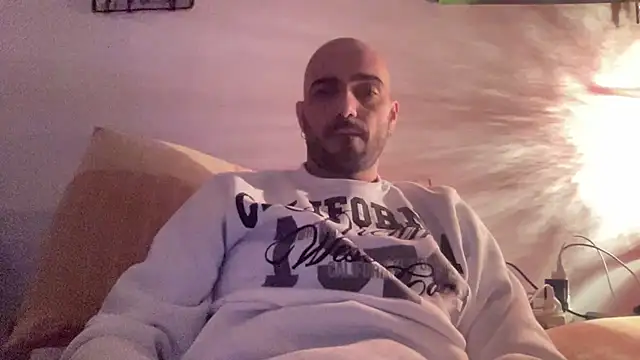 alessandromori91 online show from 02-22-26, 10:11