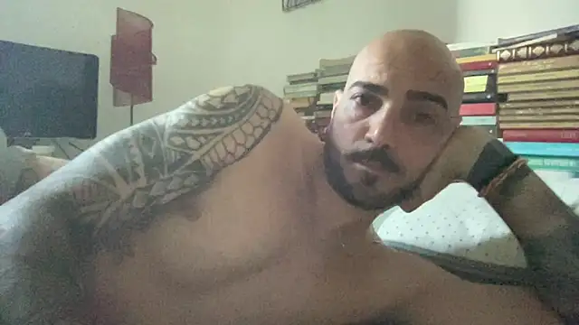 alessandromori91 online show from 05-26-26, 05:49